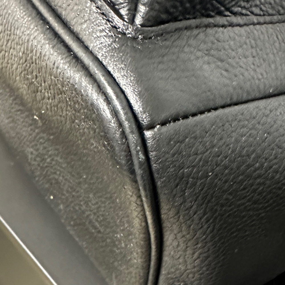 Kate Spade Black Pebbled Backpack NWOT.Fits IPad Plastic on Hardware 💯 Authentic - Picture 9 of 16